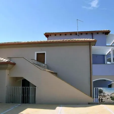 Captivating 2-bed In