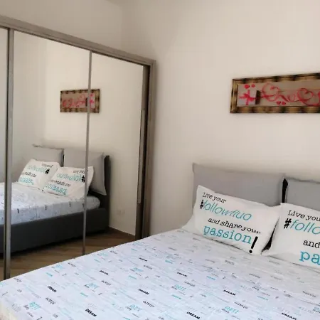 Captivating 2-bed In