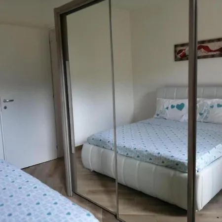 Apartman Captivating 2-bed In Badesi