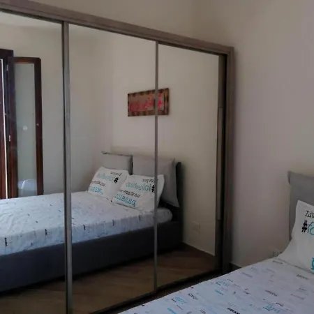 Apartman Captivating 2-bed In *