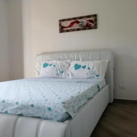 Captivating 2-bed In Apartman